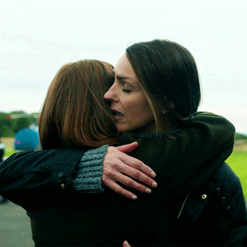 Suranne Jones playing a Sapphic again